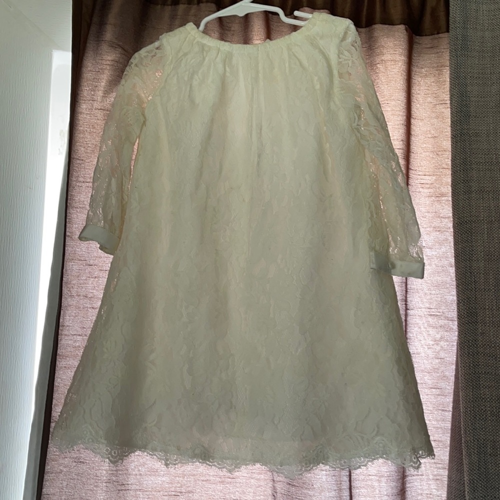 White lace dress